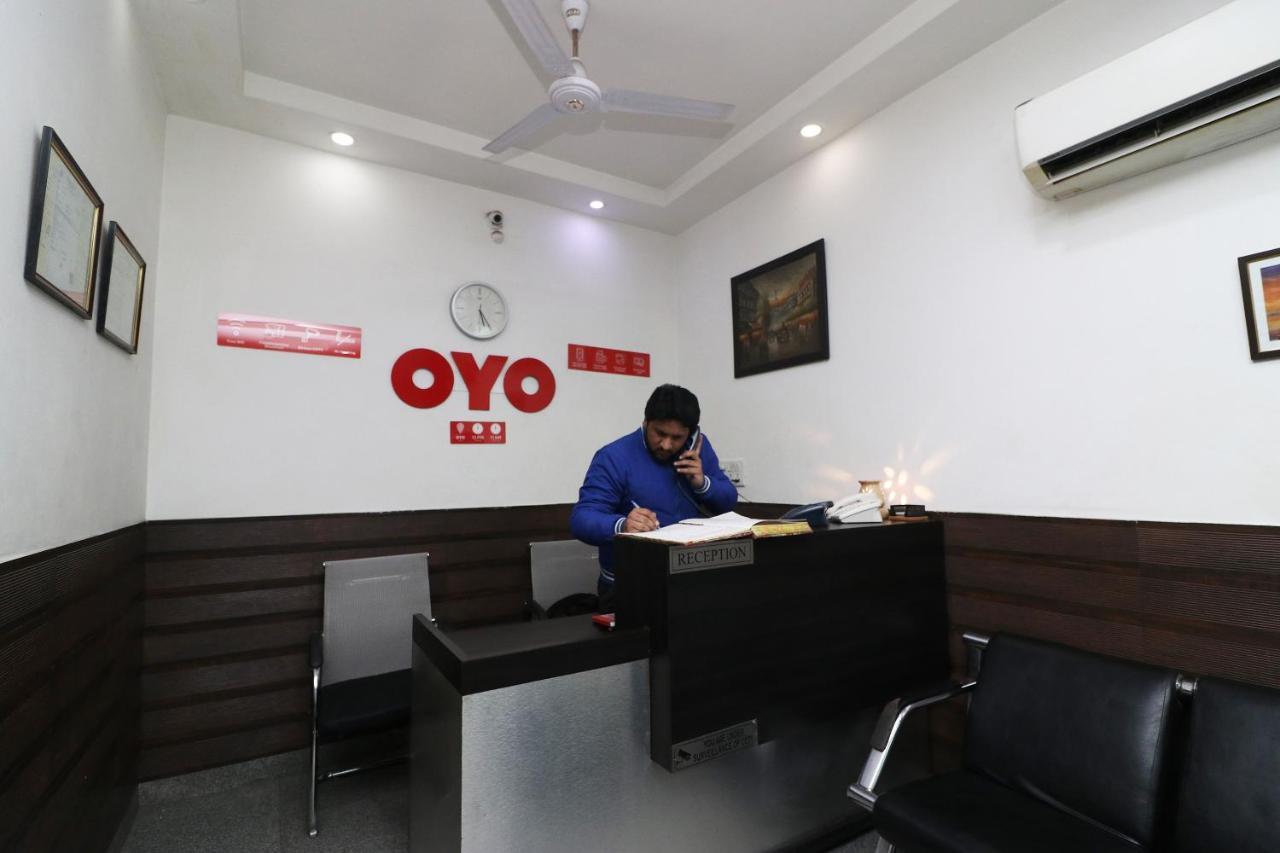 Oyo 18753 Hotel Glance Inn Nowe Delhi Zewnętrze zdjęcie