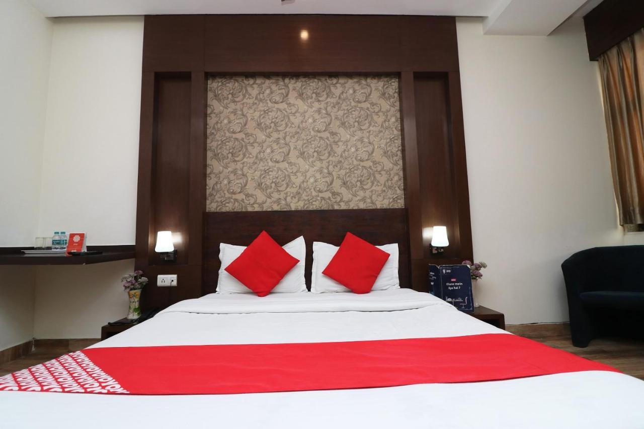 Oyo 18753 Hotel Glance Inn Nowe Delhi Zewnętrze zdjęcie