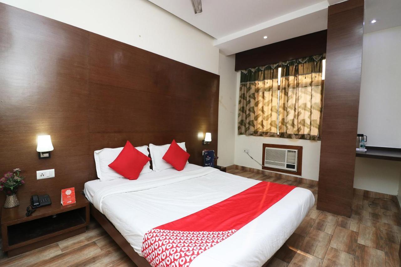 Oyo 18753 Hotel Glance Inn Nowe Delhi Zewnętrze zdjęcie