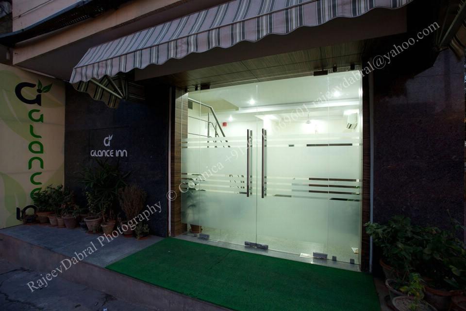 Oyo 18753 Hotel Glance Inn Nowe Delhi Zewnętrze zdjęcie